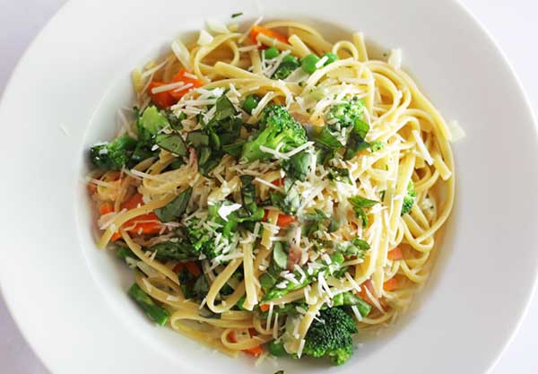 Linguine primavera - vegetarian recipe for Redmond . thisvegetarian.com ...